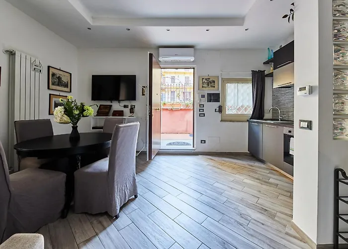 Iflat One Step From Colosseum *